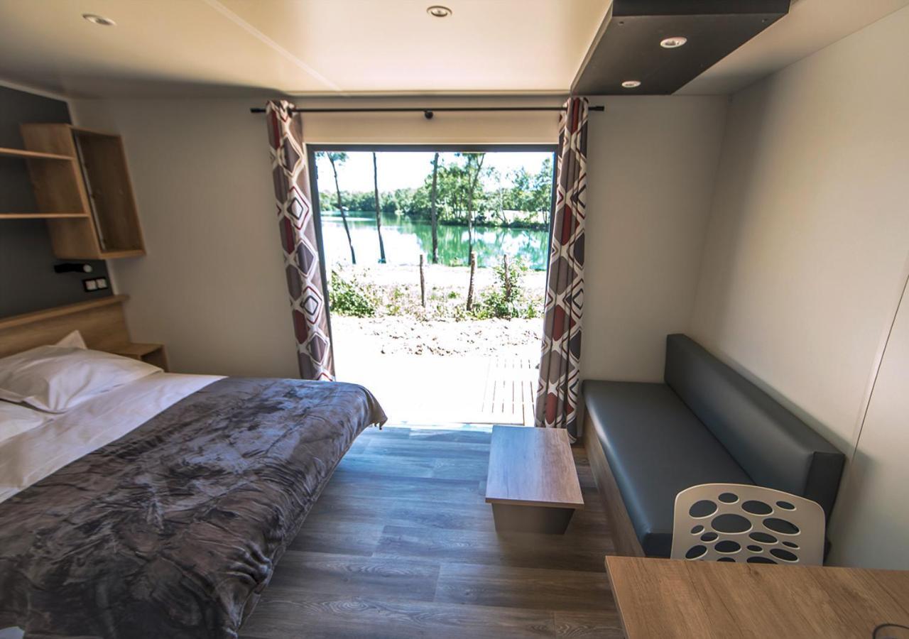 Les Voiles De Laives Hotel Luaran gambar